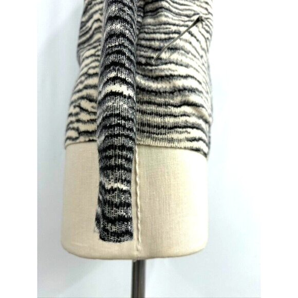 Equipment Femme Zebra Print Wool Zip Up Knit Cardigan Pockets Size XS Soft NWOT - Picture 7 of 14